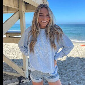 NWOT Beachly - Vintage Petals Crew- MIneral Lt. Blue